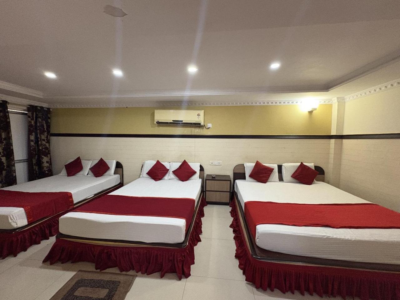 Hotel New Classic Inn Near Sea Beach,Full Air-Conditioning With Restaurant Digha  Dış mekan fotoğraf
